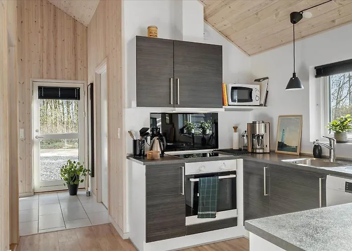 Lf15028-skals-lynderup-strand-6 *